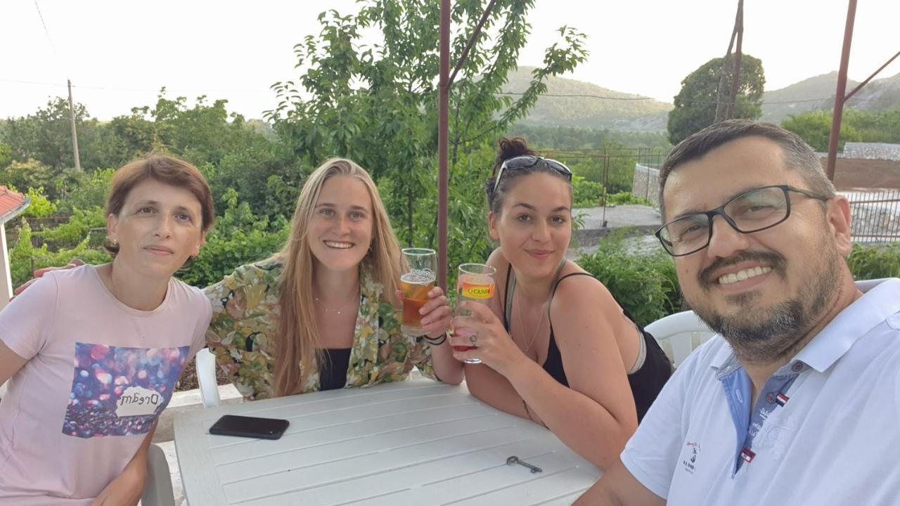 Guesthouse Skadar Lake - Raicevic Virpazar Bagian luar foto